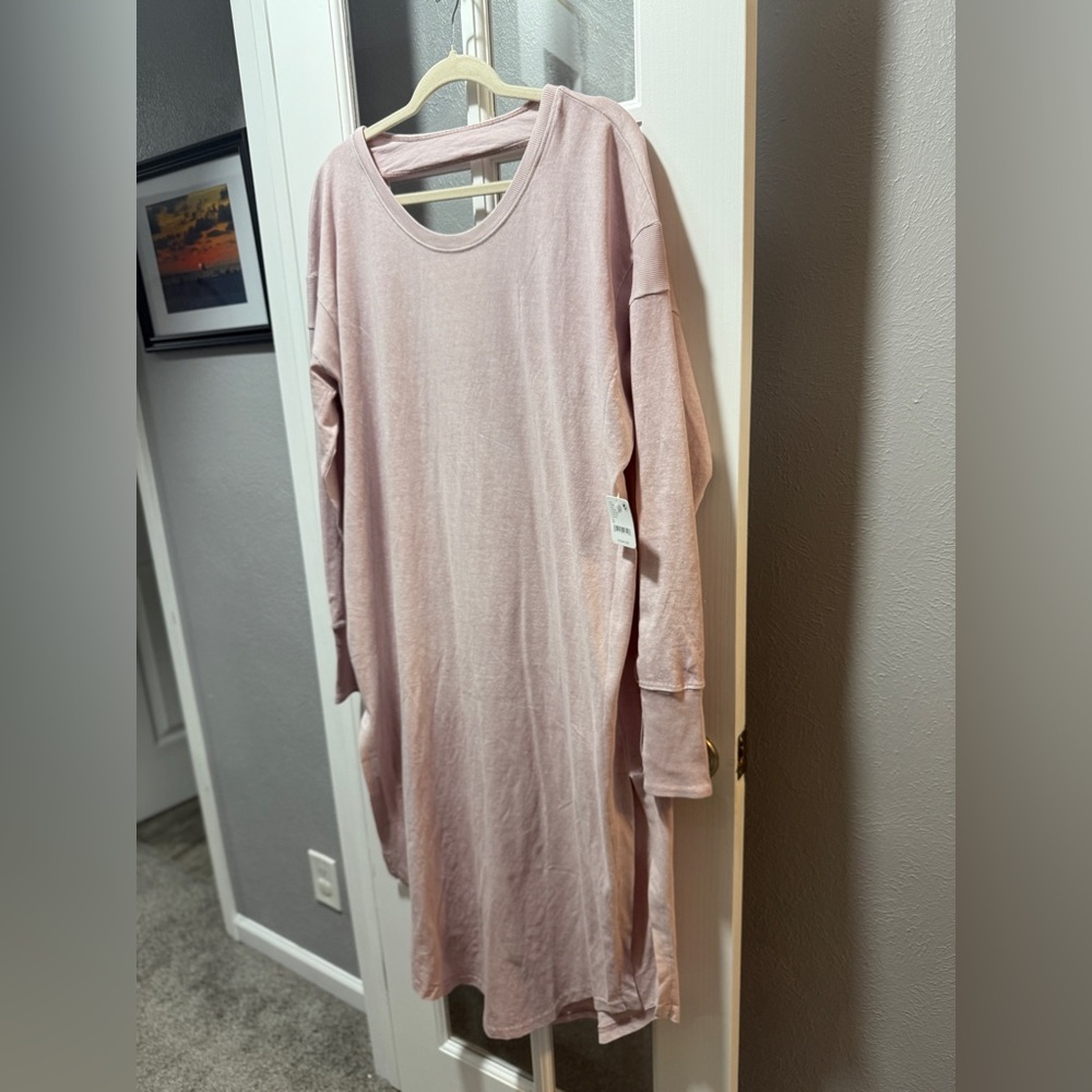 ⭐️SOLD⭐️NWT Free People Movement  Long Game Tunic Layer - Picture 4 of 15